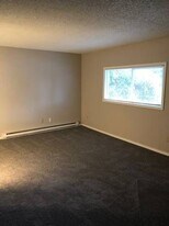 617 SE Russell St in Camas, WA - Building Photo