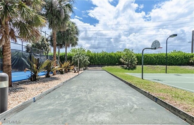 property at 7602 Citrus Hill Ln