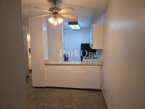 2734 Oak Rd in Walnut Creek, CA - Building Photo - Building Photo