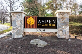 Aspen at Lake Trail in Columbia, MD - Foto de edificio - Building Photo
