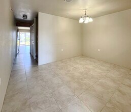 9063 Gervais Cir in Naples, FL - Building Photo - Building Photo