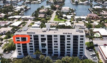 2300 NE 33rd Ave in Fort Lauderdale, FL - Building Photo - Building Photo