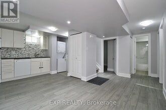 1344 Avenue U in Ottawa, ON - Building Photo - Building Photo