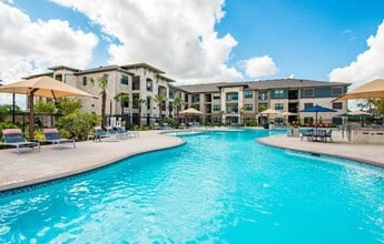 Cortland Luxe Shadow Creek in Pearland, TX - Building Photo - Building Photo