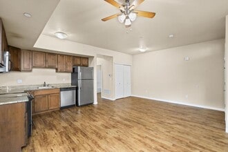 140 E 1st St in Loveland, CO - Building Photo - Building Photo