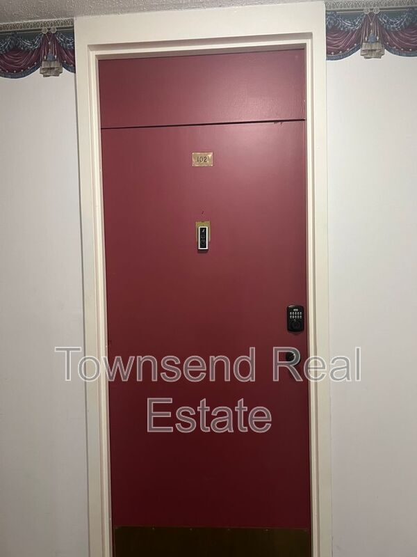 1100 Clarendon St in Fayetteville, NC - Building Photo - Building Photo