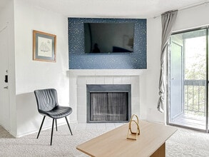 879W58 Austin in Austin, TX - Building Photo - Building Photo