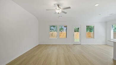 710 Edgehurst Dr in McKinney, TX - Building Photo - Building Photo