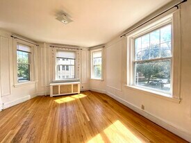 74 Babcock St in Brookline, MA - Building Photo