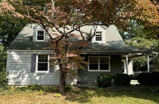 612 Dehart St in Blacksburg, VA - Building Photo