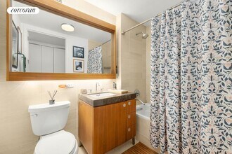 57 Reade St in New York, NY - Building Photo - Building Photo