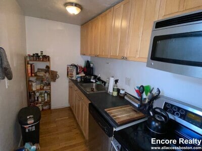 6 Shepard St