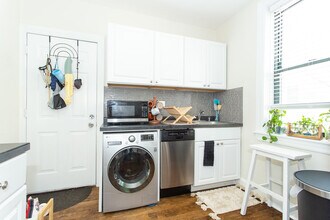 3845 N Greenview Ave in Chicago, IL - Building Photo - Building Photo