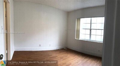 11449 NW 42nd St in Coral Springs, FL - Building Photo - Building Photo