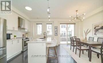 30 George Patton Ave in Markham, ON - Building Photo - Building Photo