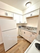 1429 E Cambridge Ave in Fresno, CA - Building Photo - Building Photo