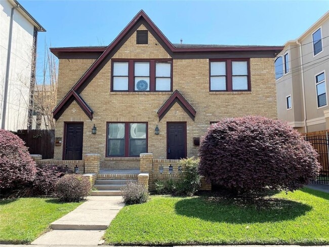 property at 1809 Park St