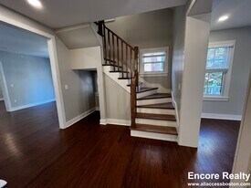 390 Harvard St in Cambridge, MA - Building Photo