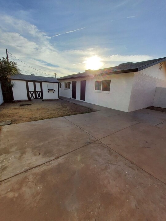 5040 N 18th Ave in Phoenix, AZ - Building Photo