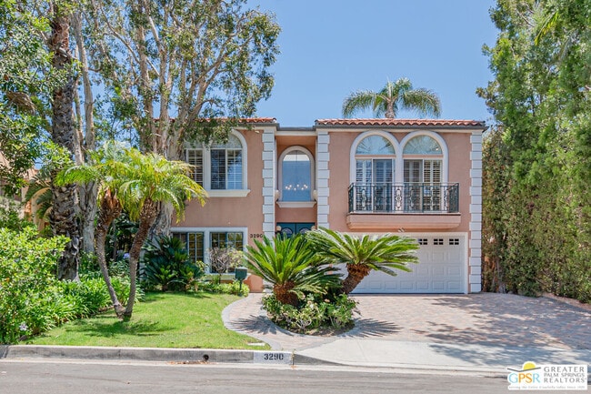 property at 3290 Malcolm Ave