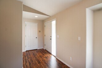 3882 Lone Oak Rd SE in Salem, OR - Building Photo - Building Photo