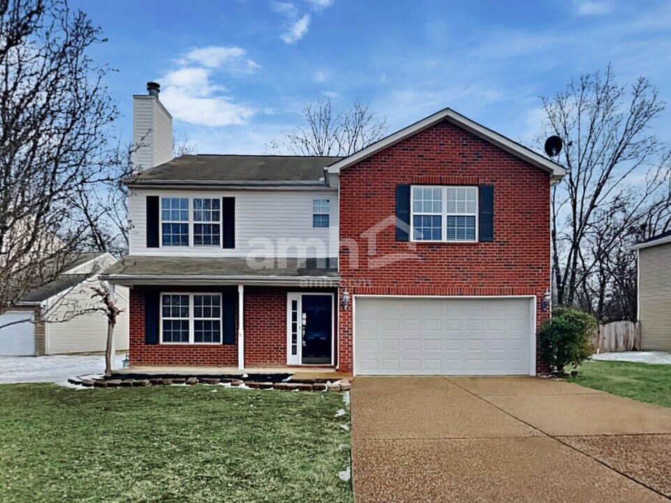 8026 Meadowview Ln in Mount Juliet, TN - Building Photo