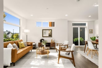 12672 60th Ave S in Seattle, WA - Building Photo - Building Photo