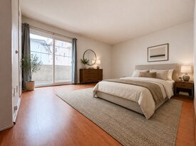 1730 Camden Ave, Unit 104 in Los Angeles, CA - Building Photo
