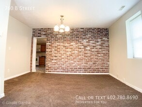 760 B St in Utica, NE - Building Photo - Building Photo