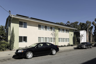 Belwood Arms in Long Beach, CA - Foto de edificio - Building Photo