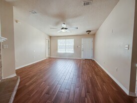 309 Adams Dr in Crestview, FL - Building Photo