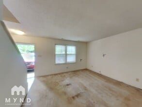 8715 Chapel Hill Rd in Cary, NC - Building Photo - Building Photo