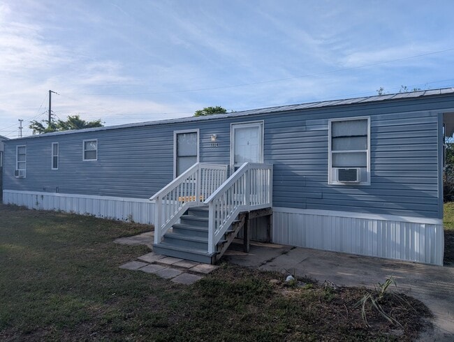 3314 Kittles St in Mims, FL - Building Photo - Building Photo