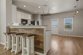 125 Exeter Cove in Kyle, TX - Building Photo - Building Photo