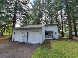 2005 Porta Ct NW