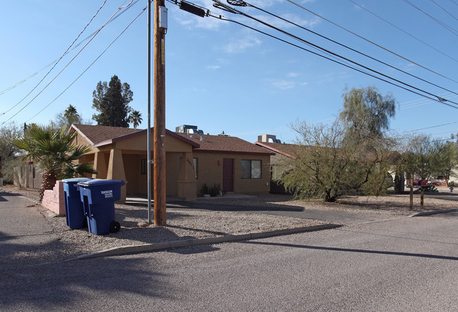 1160-1170 N Richey Blvd in Tucson, AZ - Foto de edificio - Building Photo