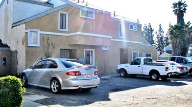9079 Colony Pl in Riverside, CA - Foto de edificio - Building Photo