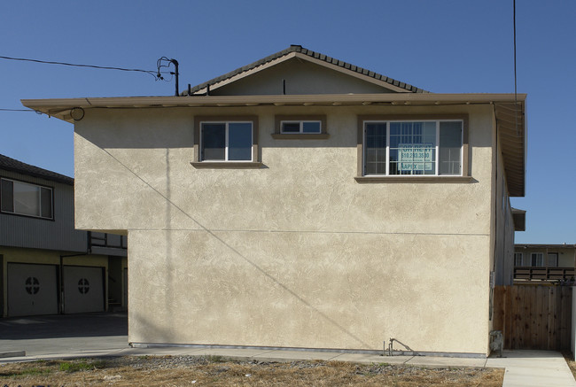 24551 Whitman St in Hayward, CA - Building Photo - Building Photo