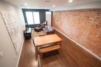 1005 Kenyon St NW in Washington, DC - Building Photo - Building Photo