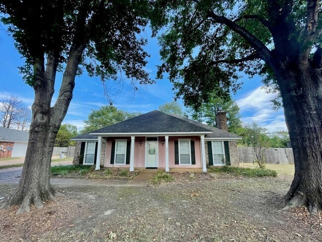 552 Brookstone Cir in Madison, MS - Building Photo - Building Photo