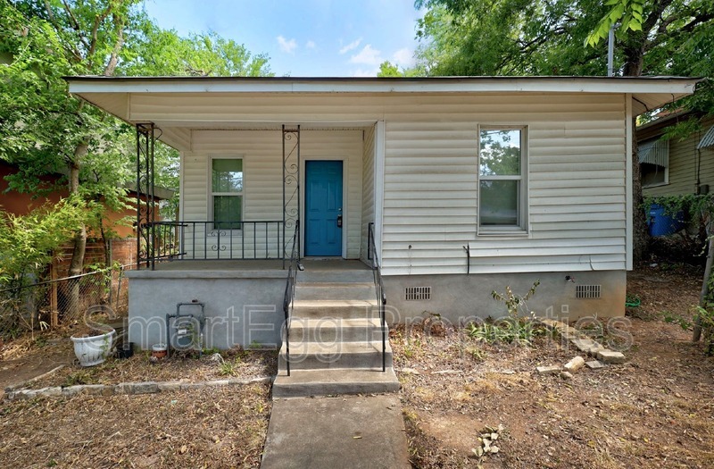 1906 E 9th St in Austin, TX - Building Photo