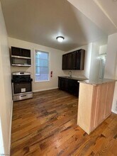 112 Chadwick Ave, Unit 2 in Newark, NJ - Building Photo - Building Photo
