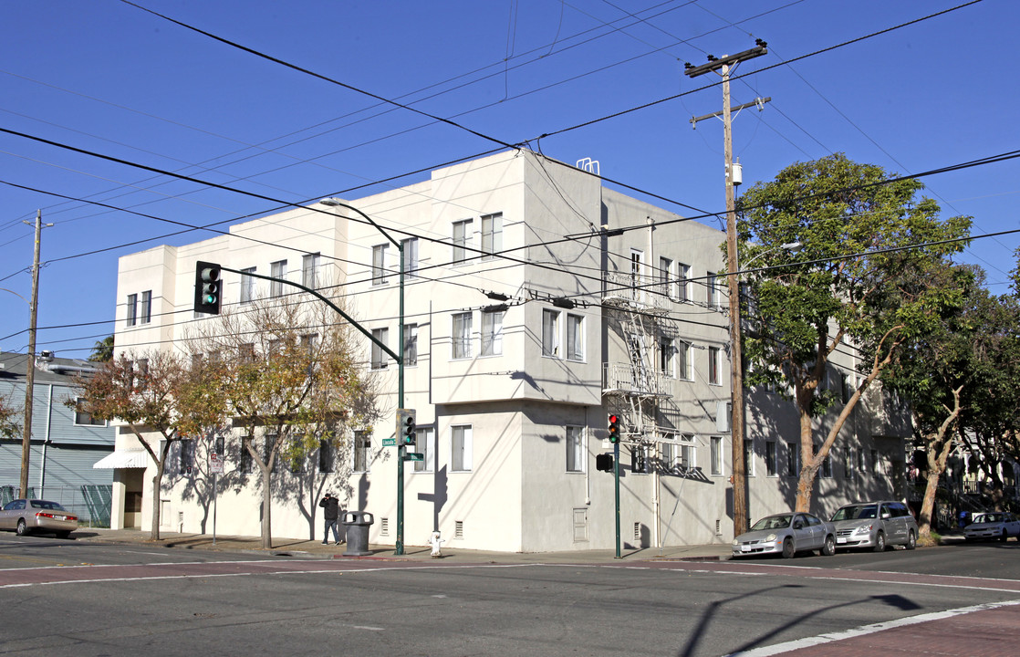 1219 Lincoln Ave in Alameda, CA - Foto de edificio