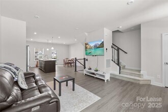 9338 Mallard Mls Dr in Charlotte, NC - Building Photo - Building Photo
