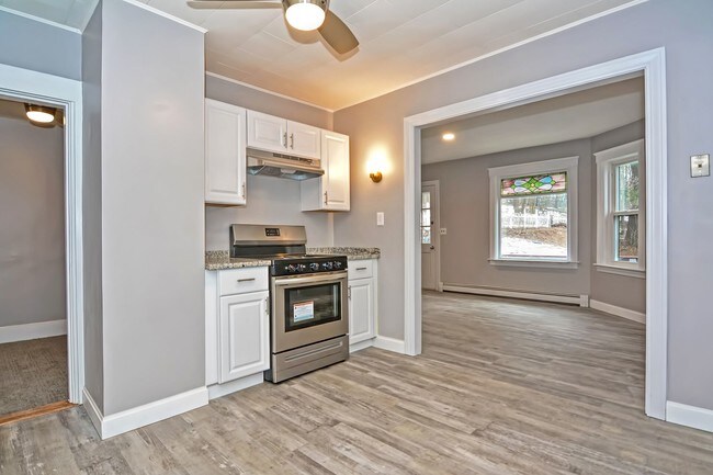 117 Marshall St-Unit -3 in Fitchburg, MA - Building Photo - Building Photo