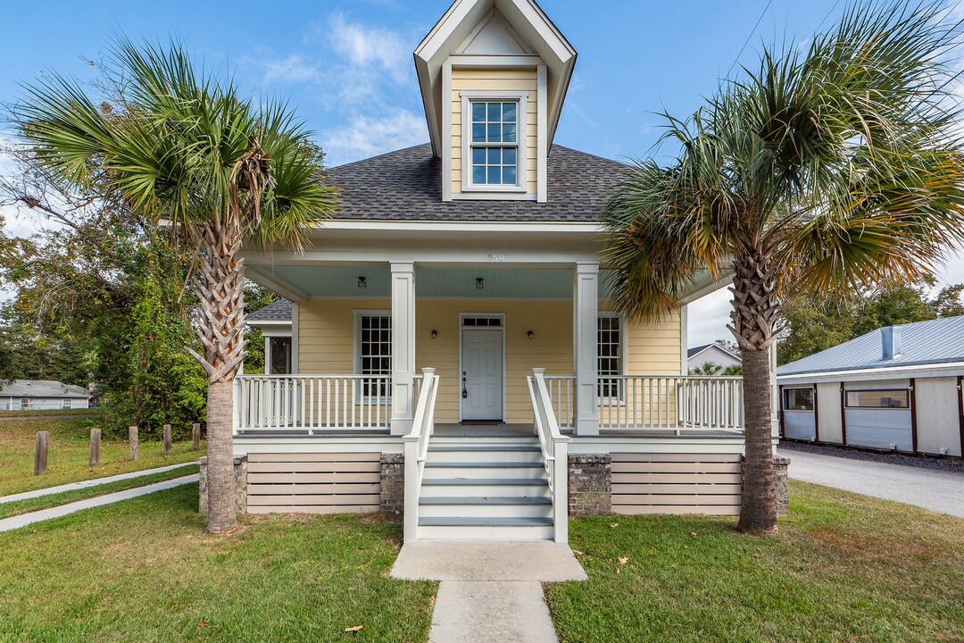 850 Magnolia Rd in Charleston, SC - Foto de edificio