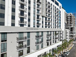 101 Dania Beach in Dania Beach, FL - Building Photo - Building Photo