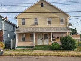 28 W Grove St, Unit First Floor