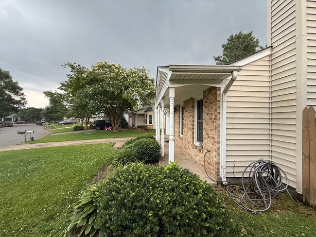 3643 Coleridge Ct in Virginia Beach, VA - Building Photo - Building Photo