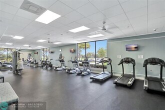 321 Tuscany Ln in Delray Beach, FL - Building Photo - Building Photo